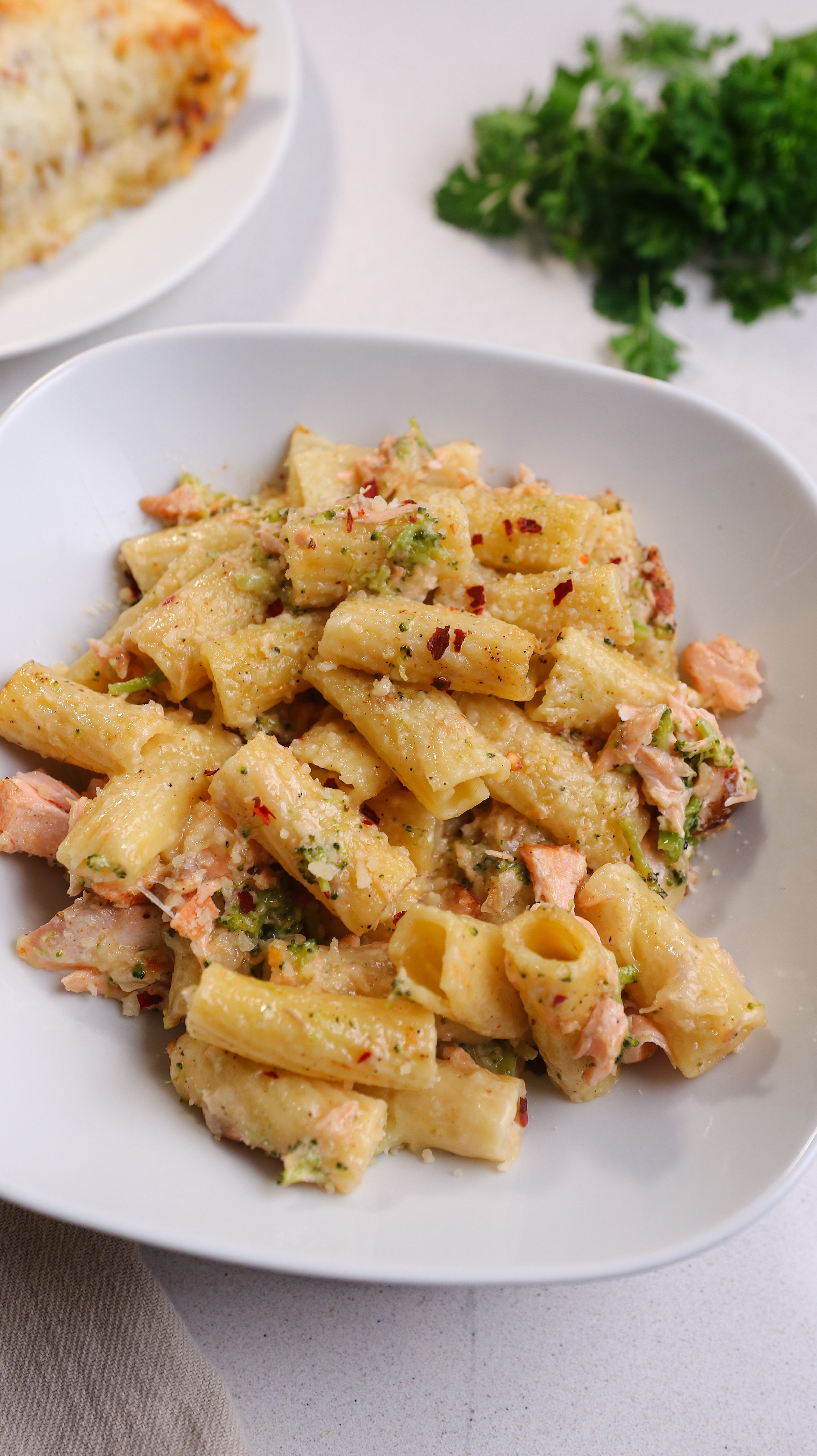 Creamy Salmon and Broccoli Pasta Bake