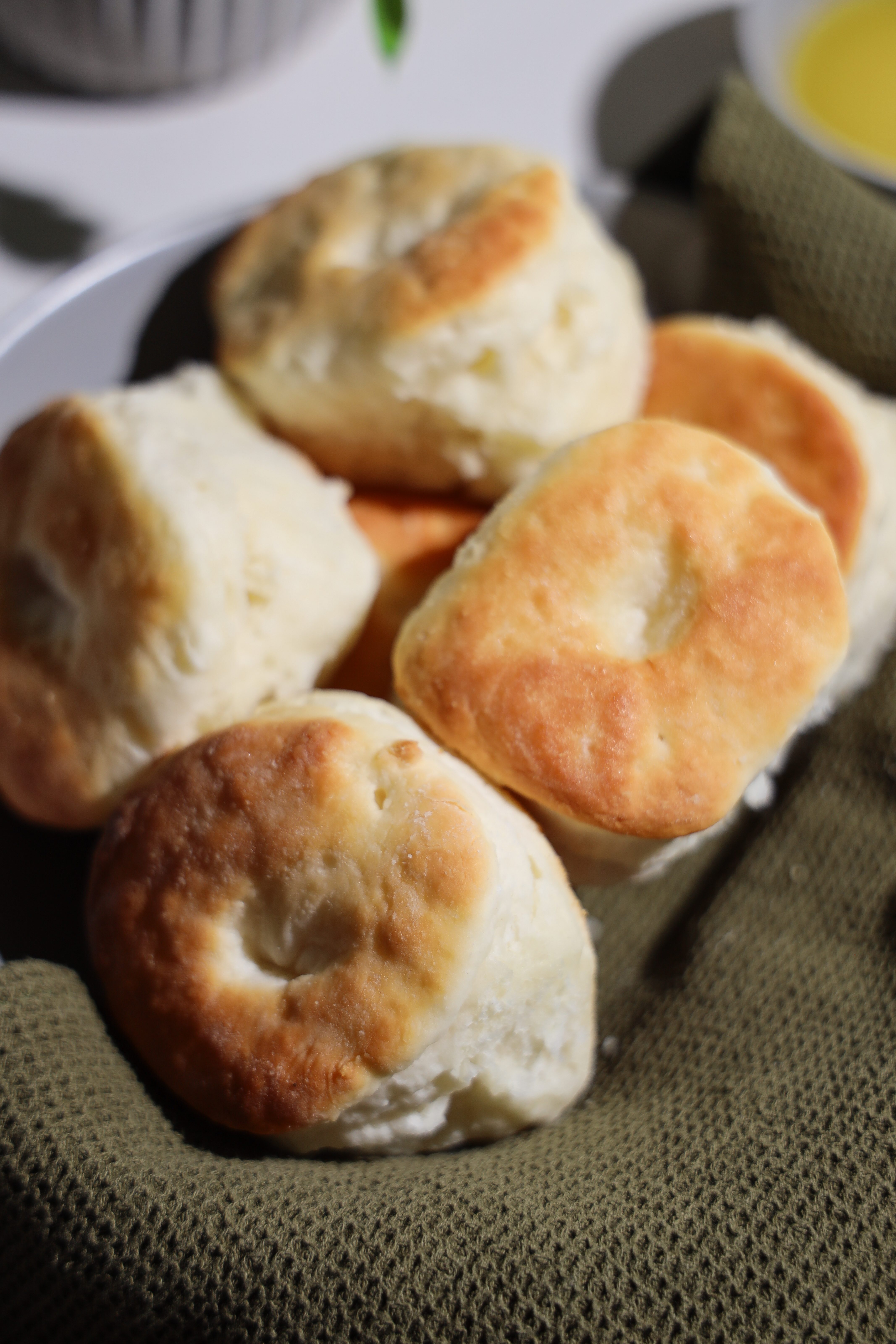 Easy Melt-In-Your-Mouth Buttermilk Biscuits